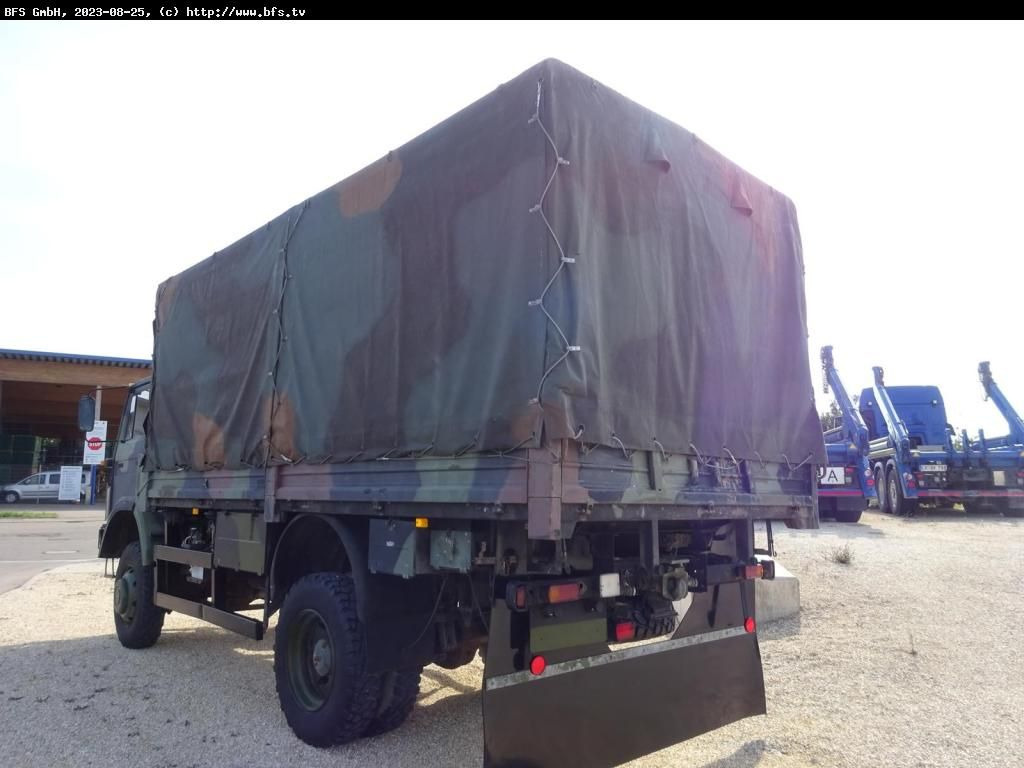 Iveco Magirus 110-17 AW oldtimerfähig - 侧帘卡车:图2 Iveco Magirus 110-17 AW oldtimerfähig - 侧帘卡车:图2