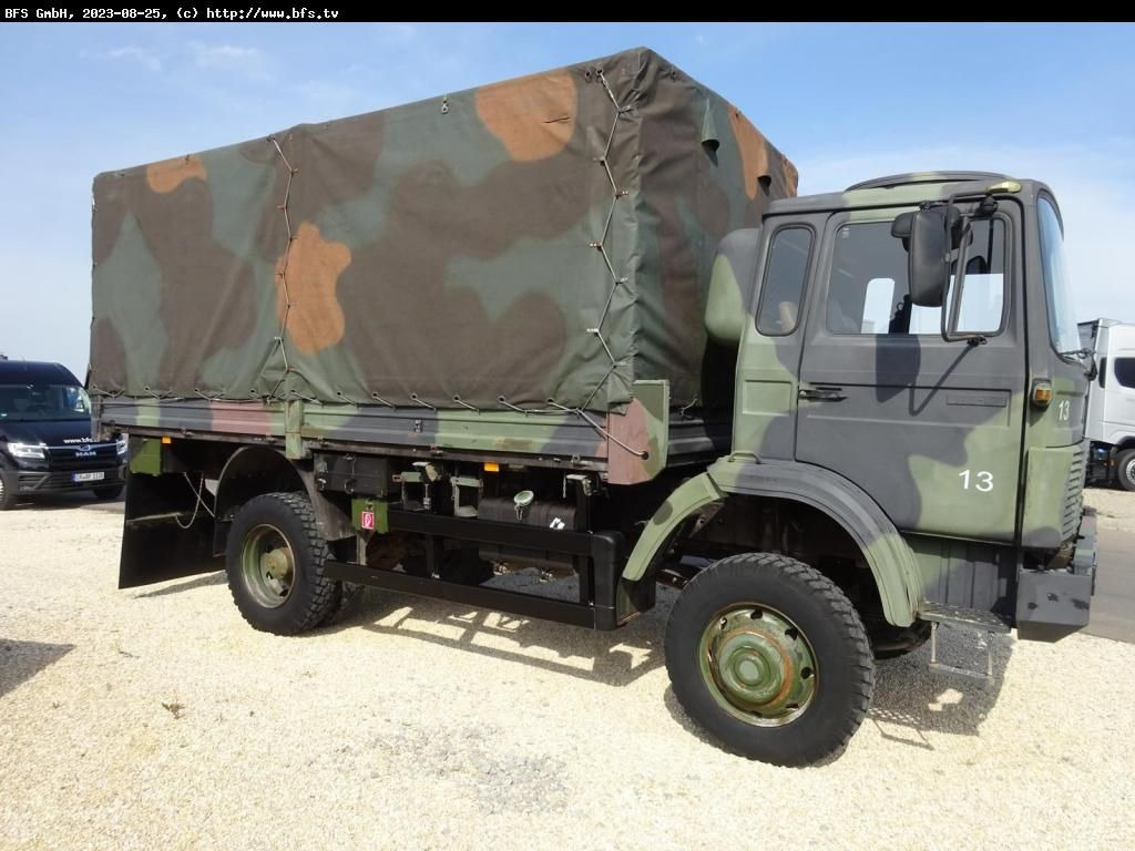 Iveco Magirus 110-17 AW oldtimerfähig - 侧帘卡车:图1 Iveco Magirus 110-17 AW oldtimerfähig - 侧帘卡车:图1