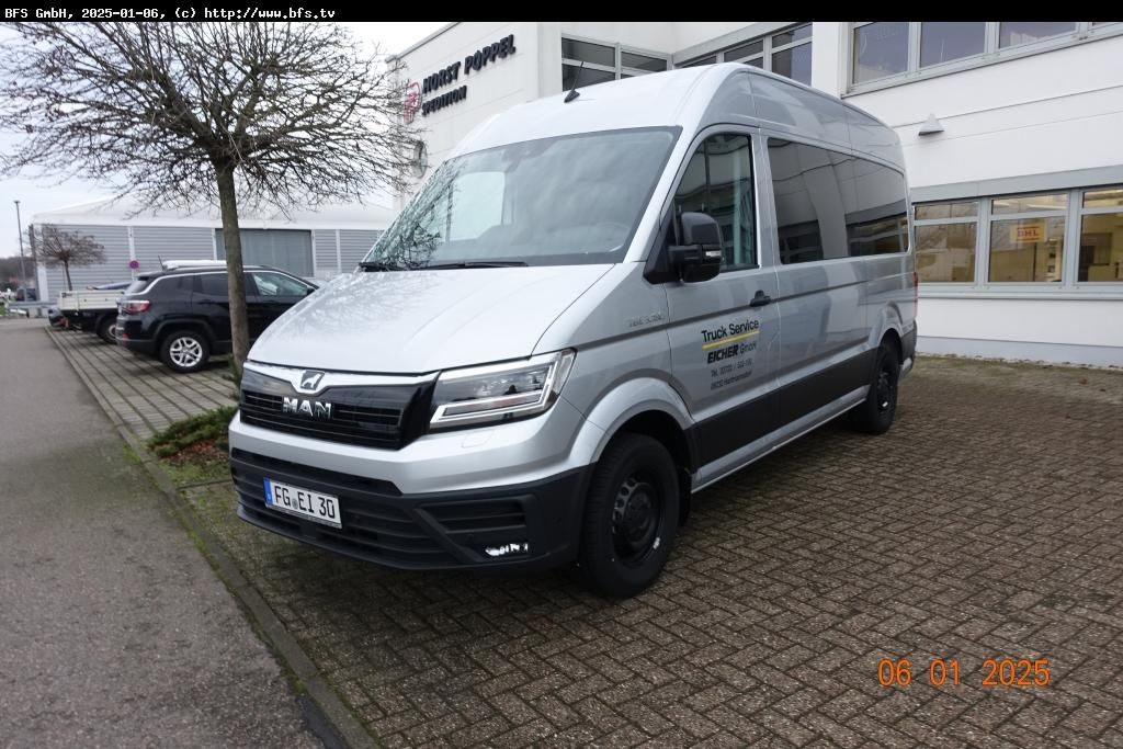 MAN TGE 3.180 4x2 F SB 8 Sitzer, Automatik, Anhängek - 小型巴士, 小型客车:图1 MAN TGE 3.180 4x2 F SB 8 Sitzer, Automatik, Anhängek - 小型巴士, 小型客车:图1