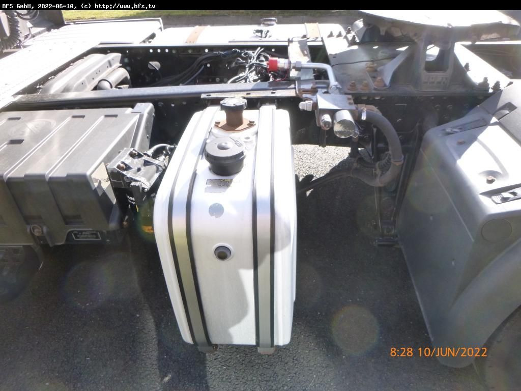 MAN TGX 18.500 4x2 BLS Leder, Hydraulik - 牵引车:图3 MAN TGX 18.500 4x2 BLS Leder, Hydraulik - 牵引车:图3