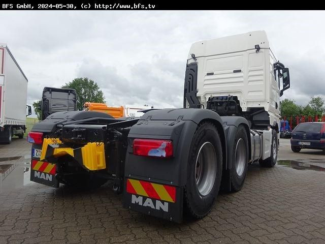 MAN TGX (TG3) 33.520 6x4 BL SA Kipphydraulik 6x4, 70 - 牵引车:图3 MAN TGX (TG3) 33.520 6x4 BL SA Kipphydraulik 6x4, 70 - 牵引车:图3