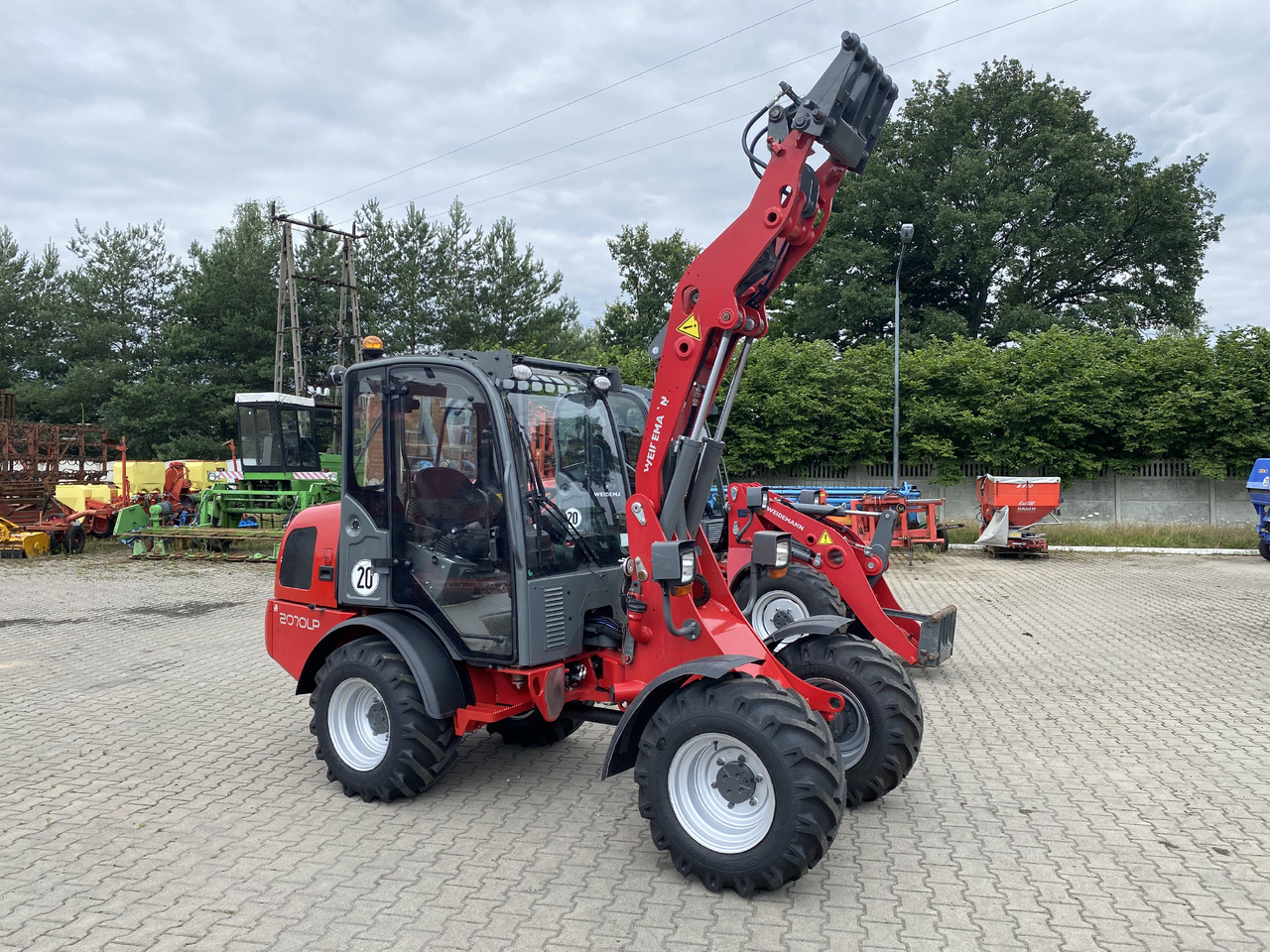 Weidemann 2070 cx LP - 轮式装载机:图2 Weidemann 2070 cx LP - 轮式装载机:图2