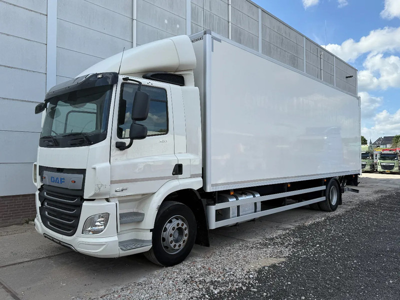 DAF CF 320 4X2 - EURO 6 - 19 TON + DHOLLANDIA - 厢式卡车:图1 DAF CF 320 4X2 - EURO 6 - 19 TON + DHOLLANDIA - 厢式卡车:图1