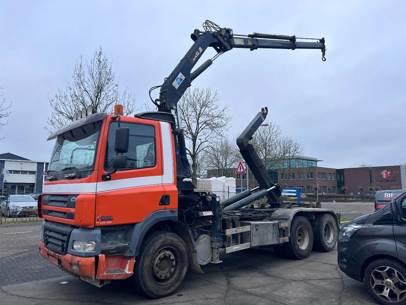 DAF CF 85.380 6X2 + MKG 141 A2 CRANE + 20 TON HOOKLIFT - EURO 3 - MANUAL GEAR - 10 TYRES - 起重车:图2 DAF CF 85.380 6X2 + MKG 141 A2 CRANE + 20 TON HOOKLIFT - EURO 3 - MANUAL GEAR - 10 TYRES - 起重车:图2