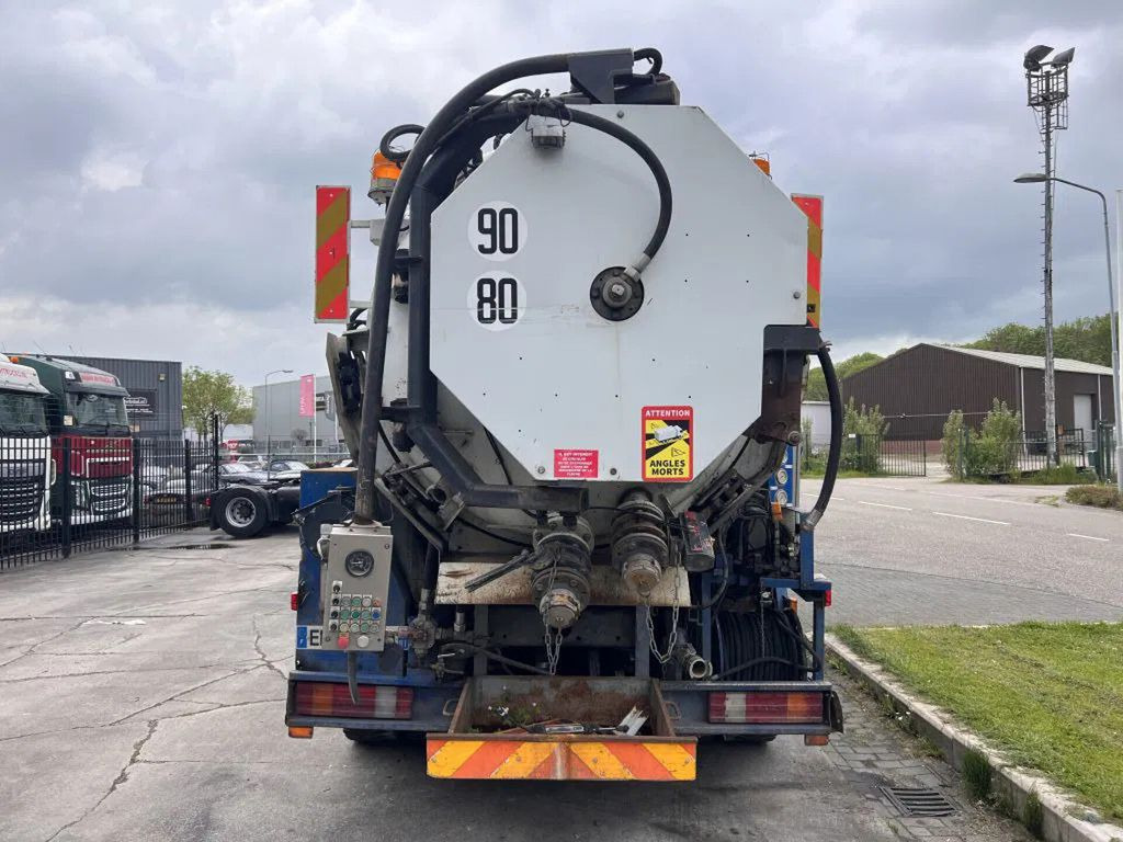 DAF CF 85.380 6X4 VACUUM CLEANER - FULL STEEL - 真空车:图3 DAF CF 85.380 6X4 VACUUM CLEANER - FULL STEEL - 真空车:图3