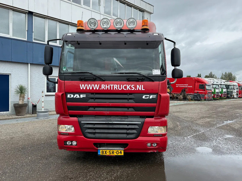 起重车 DAF CF 85.410 6X2 EURO 5 + HMF 3000K6 + REMOTE CONTROL：图10