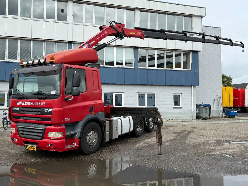 DAF CF 85.410 6X2 EURO 5 + HMF 3000K6 + REMOTE CONTROL - 起重车:图1 DAF CF 85.410 6X2 EURO 5 + HMF 3000K6 + REMOTE CONTROL - 起重车:图1