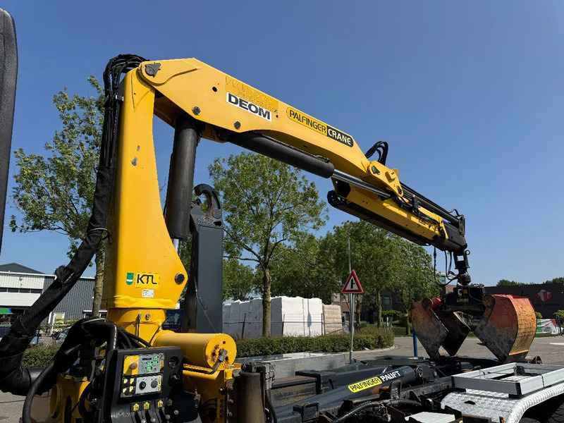 吊钩升降车, 起重车 DAF CF 85.410 6X4 - EURO 5 + PALFINGER PK15500 + REMOTE + PALFINGER HOOK:图6 吊钩升降车, 起重车 DAF CF 85.410 6X4 - EURO 5 + PALFINGER PK15500 + REMOTE + PALFINGER HOOK:图6