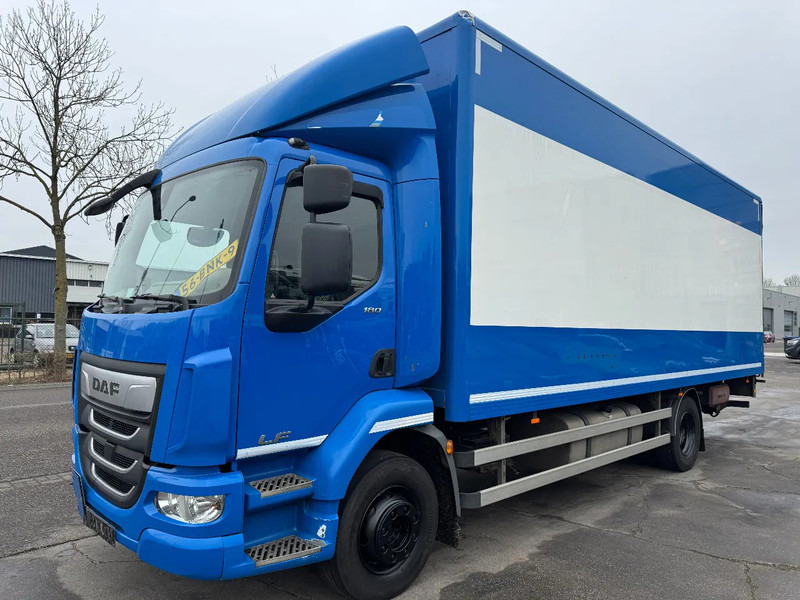 DAF LF 180 4X2 - EURO 6 + DHOLLANDIA LIFT - 厢式卡车:图1 DAF LF 180 4X2 - EURO 6 + DHOLLANDIA LIFT - 厢式卡车:图1