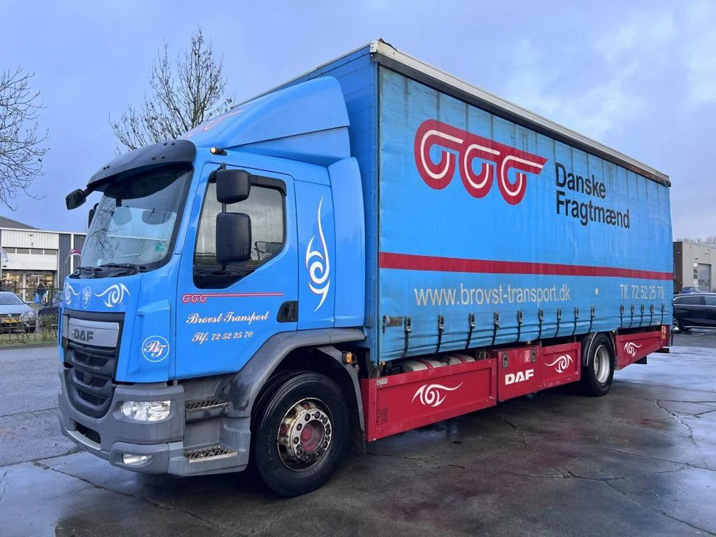 DAF LF 250 4X2 EURO 6 418.609km BOX 8.5mtr - 侧帘卡车:图1 DAF LF 250 4X2 EURO 6 418.609km BOX 8.5mtr - 侧帘卡车:图1