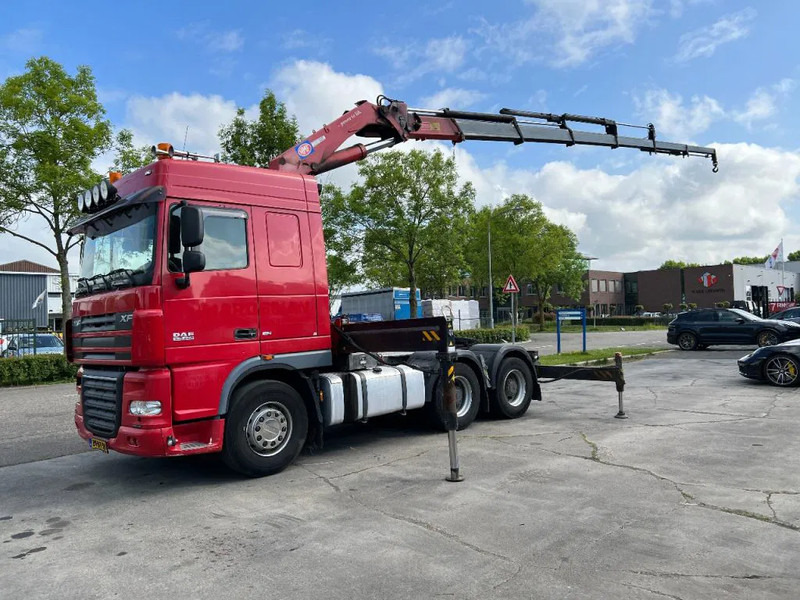 DAF XF 105.460 6X4 EURO 5 + HMF 4220 K6 + REMOTE CONTROL + RETARDER - 牵引车:图1 DAF XF 105.460 6X4 EURO 5 + HMF 4220 K6 + REMOTE CONTROL + RETARDER - 牵引车:图1