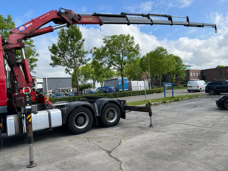 DAF XF 105.460 6X4 EURO 5 + HMF 4220 K6 + REMOTE CONTROL + RETARDER - 牵引车:图2 DAF XF 105.460 6X4 EURO 5 + HMF 4220 K6 + REMOTE CONTROL + RETARDER - 牵引车:图2