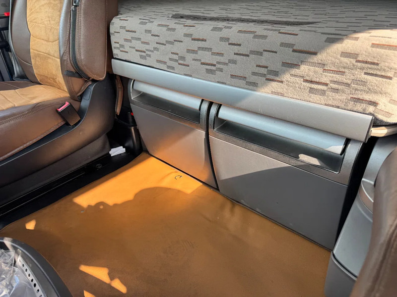 牵引车 DAF XF 440 4X2 - EURO 6 + ADR + TÜV 12-2025：图17