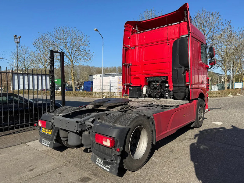 DAF XF 440 4X2 EURO 6 SKIRTS 2017 - 牵引车:图5 DAF XF 440 4X2 EURO 6 SKIRTS 2017 - 牵引车:图5