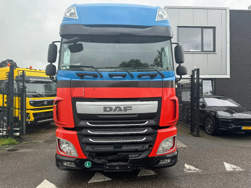 DAF XF 440 4X2 LOW DECK EURO 6 - 牵引车:图2 DAF XF 440 4X2 LOW DECK EURO 6 - 牵引车:图2