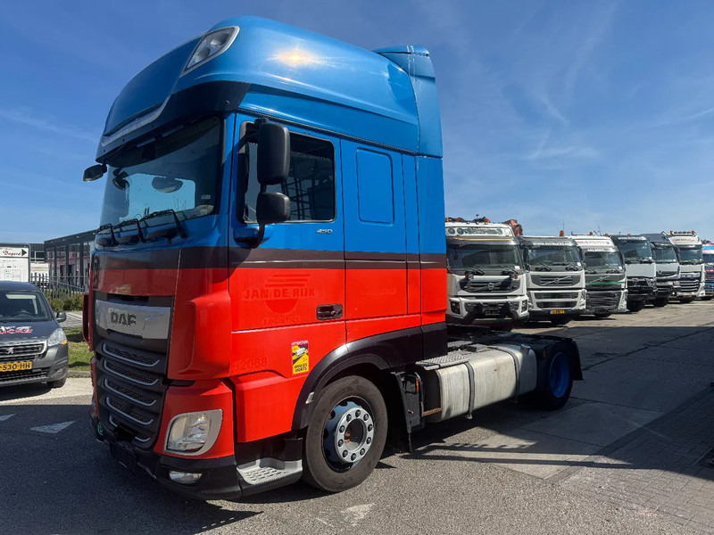 DAF XF 450 4X2 EURO 6 - 牵引车:图1 DAF XF 450 4X2 EURO 6 - 牵引车:图1