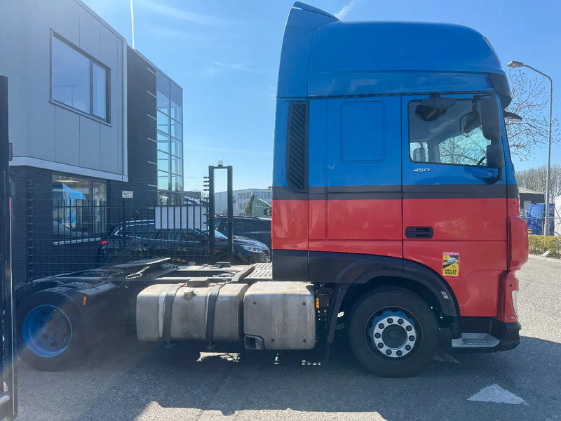 DAF XF 450 4X2 EURO 6 - 牵引车:图4 DAF XF 450 4X2 EURO 6 - 牵引车:图4