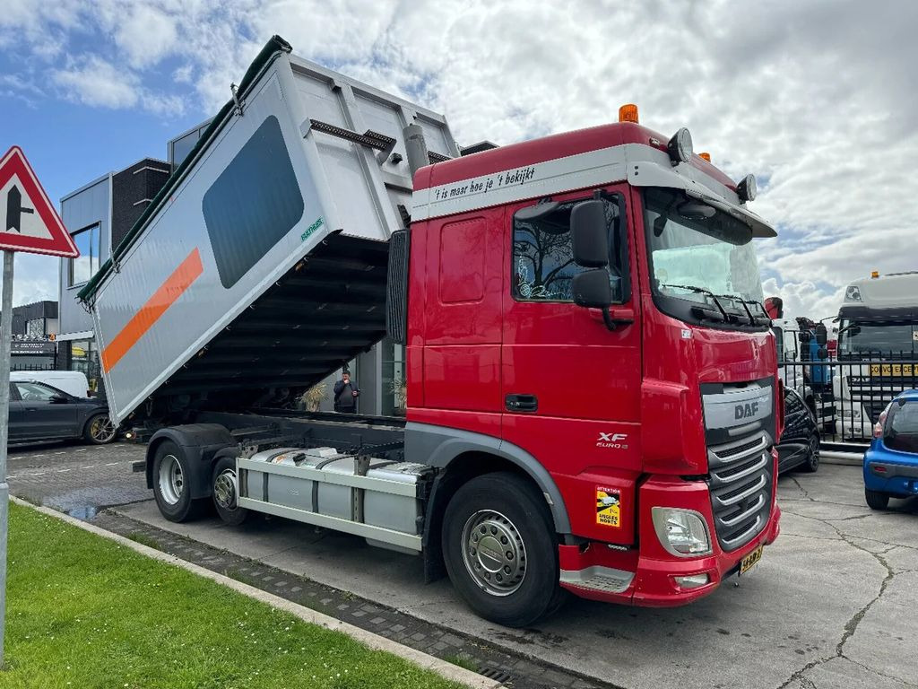DAF XF 460 6X2 EURO 6 + TIPPER - 翻斗车:图2 DAF XF 460 6X2 EURO 6 + TIPPER - 翻斗车:图2