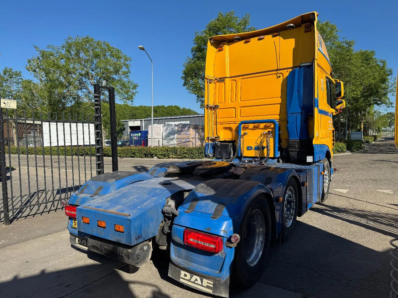 DAF XF 510 6X2 EURO 6 MANUAL GEAR STANDKLIMA HYDRAUL - 牵引车:图5 DAF XF 510 6X2 EURO 6 MANUAL GEAR STANDKLIMA HYDRAUL - 牵引车:图5