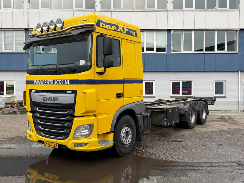 DAF XF 510 6X4 EURO 6 + RETARDER - 驾驶室底盘卡车:图1 DAF XF 510 6X4 EURO 6 + RETARDER - 驾驶室底盘卡车:图1