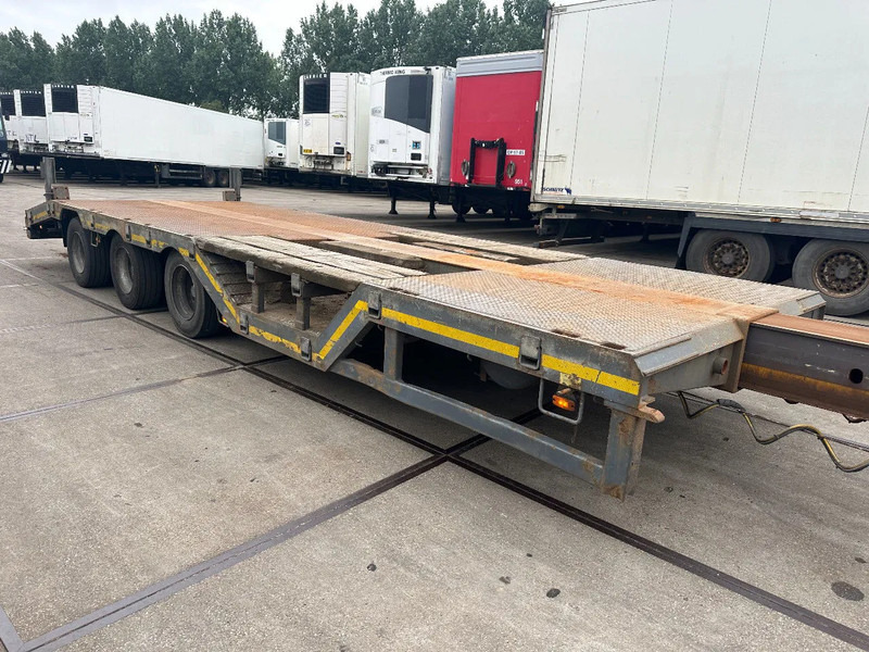 Floor 3 AXLE, 6 M EXTENDABLE, WHEEL FILLS - 低装载半拖车:图5 Floor 3 AXLE, 6 M EXTENDABLE, WHEEL FILLS - 低装载半拖车:图5
