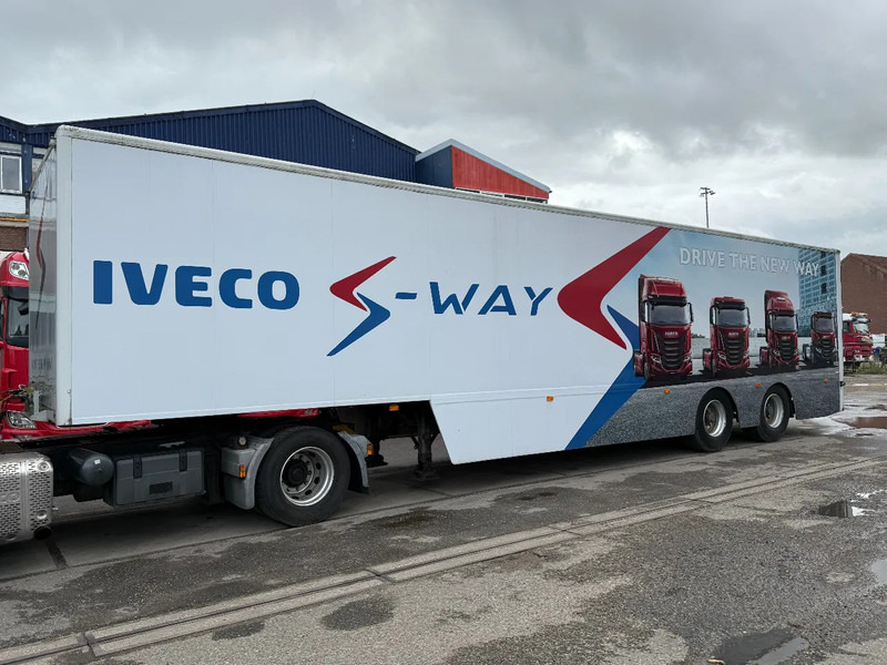 Fruehauf 2 AXLE + ZEPRO LOADLIFT (BUT DEFECT) - 封闭厢式半拖车:图1 Fruehauf 2 AXLE + ZEPRO LOADLIFT (BUT DEFECT) - 封闭厢式半拖车:图1