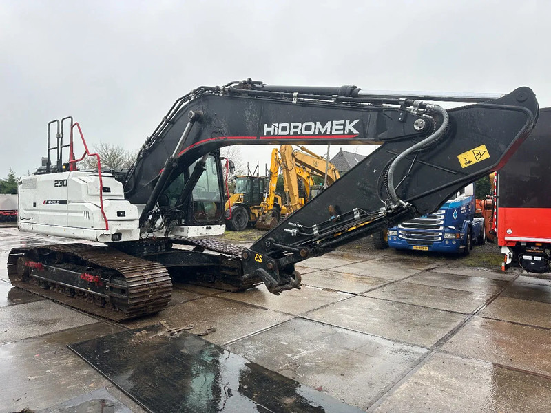 Hidromek HMK 230LC-4 CE, 700 MM PADS, CV, PIPED AUX PIPING,QH, AUTO LUBE, AC REVERSE CAMERA - 履带式挖掘机:图2 Hidromek HMK 230LC-4 CE, 700 MM PADS, CV, PIPED AUX PIPING,QH, AUTO LUBE, AC REVERSE CAMERA - 履带式挖掘机:图2