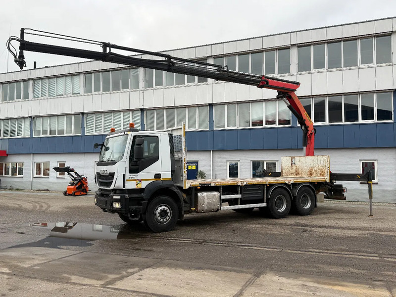 Iveco Trakker 360 6X4 EURO 6 + PALFINGER PK20001K + REMOTE CONTROL - 栏板式/ 平板卡车, 起重车:图3 Iveco Trakker 360 6X4 EURO 6 + PALFINGER PK20001K + REMOTE CONTROL - 栏板式/ 平板卡车, 起重车:图3