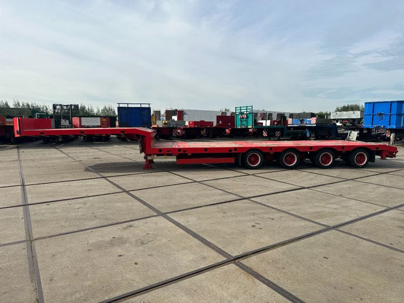 KEL-BERG 4 AXLE, EXTANDABLE, 2 AXEL STEERING - 低装载半拖车:图1 KEL-BERG 4 AXLE, EXTANDABLE, 2 AXEL STEERING - 低装载半拖车:图1