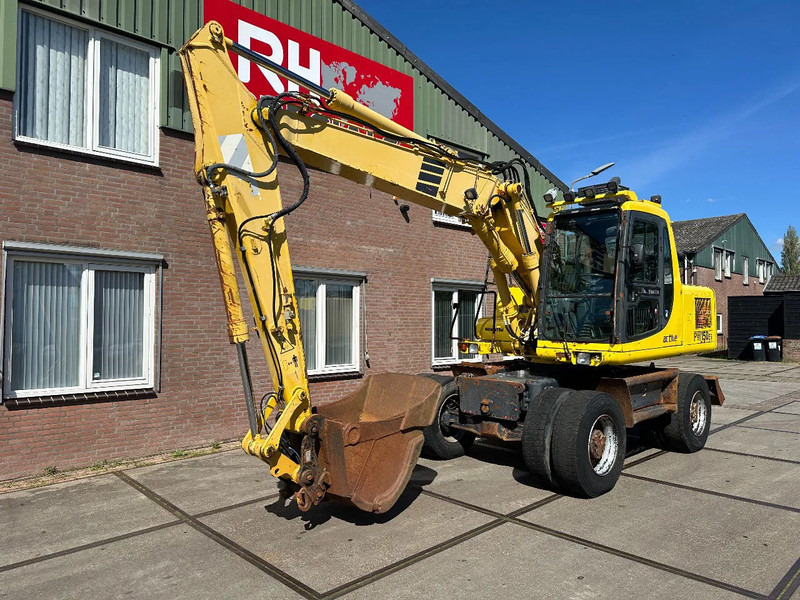 Komatsu PW150ES-6K CE - 轮式挖掘机:图2 Komatsu PW150ES-6K CE - 轮式挖掘机:图2