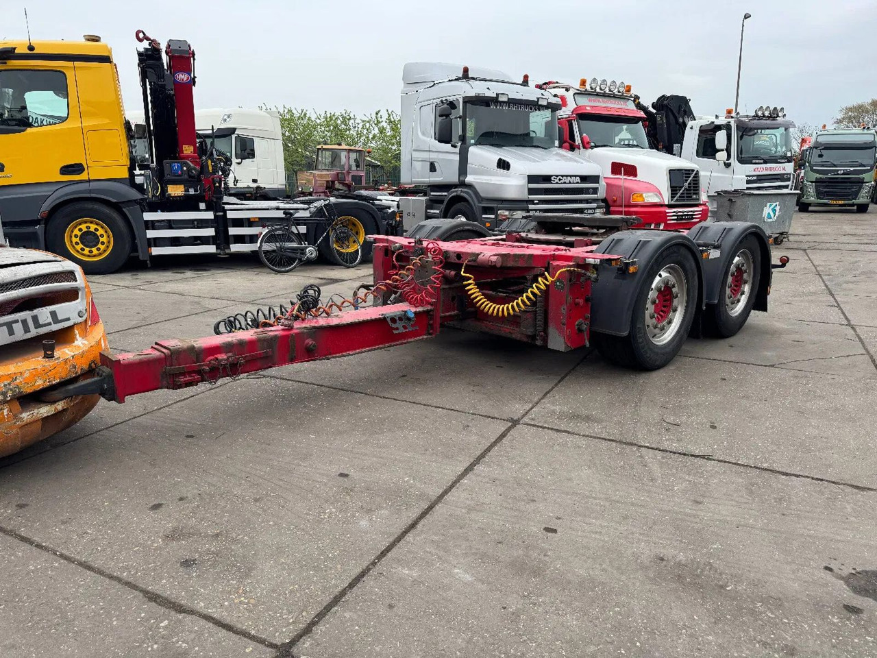 Krone ZZ 2X SAF AXLE UITSCHUIFBARE AANSLUITING - 多莉拖车:图2 Krone ZZ 2X SAF AXLE UITSCHUIFBARE AANSLUITING - 多莉拖车:图2