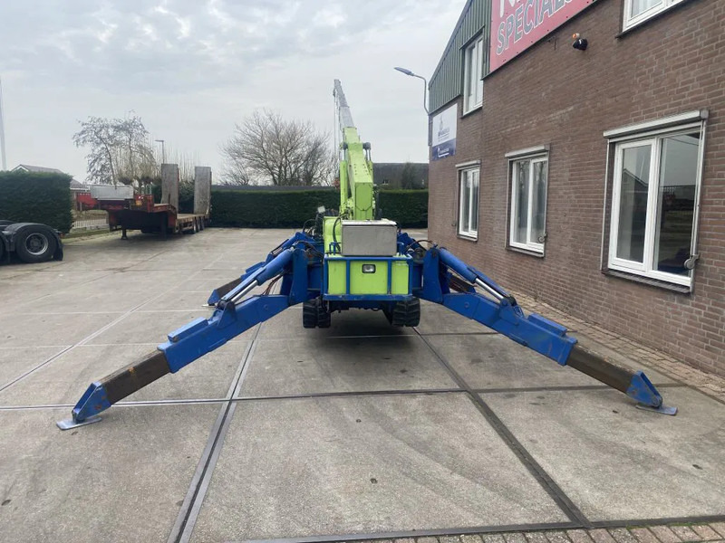 Maeda MC-305C - 履带式起重机:图3 Maeda MC-305C - 履带式起重机:图3