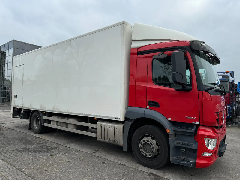 Mercedes-Benz Antos 1924 - 4 UNITS! - 4X2 + EURO 6 + DHOLLANDIA LIFT - 厢式卡车:图3 Mercedes-Benz Antos 1924 - 4 UNITS! - 4X2 + EURO 6 + DHOLLANDIA LIFT - 厢式卡车:图3