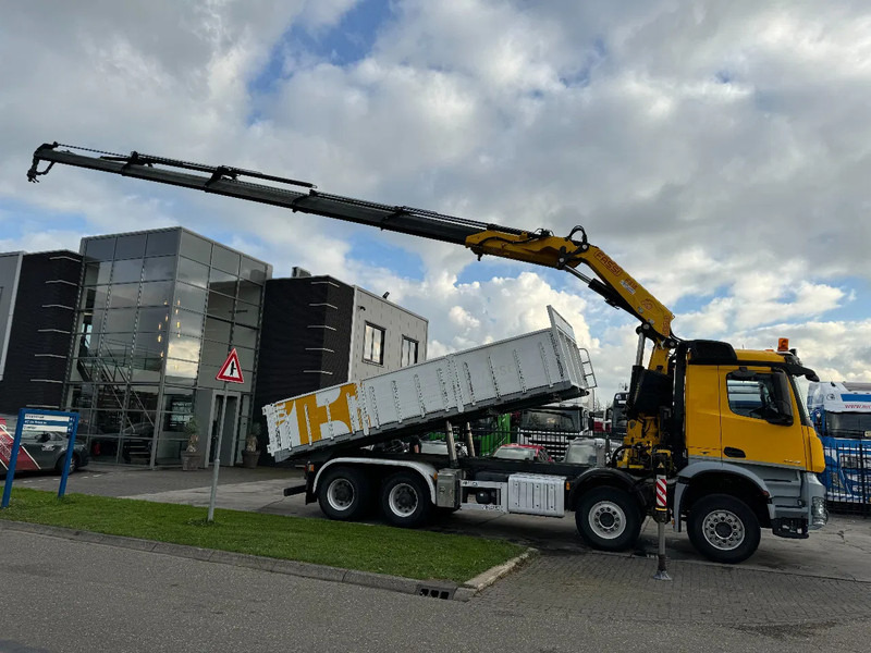 Mercedes-Benz Arocs 4448 8X4 + EURO 6 + FASSI F315 + REMOTE + KIPPER + STEERING AXLE - 翻斗车, 起重车:图3 Mercedes-Benz Arocs 4448 8X4 + EURO 6 + FASSI F315 + REMOTE + KIPPER + STEERING AXLE - 翻斗车, 起重车:图3