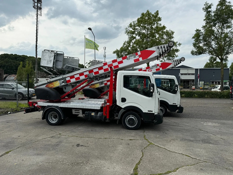 Nissan 3X UNIT CABSTAR 35.13 EURO 6 + LIFT 25 METER + REMOTE CONTROL - 小型货车:图3 Nissan 3X UNIT CABSTAR 35.13 EURO 6 + LIFT 25 METER + REMOTE CONTROL - 小型货车:图3