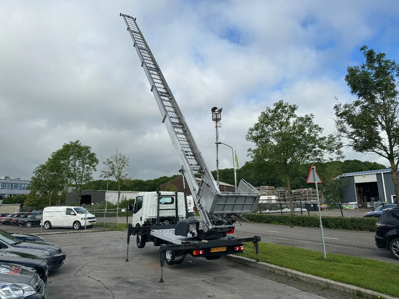 Nissan Cabstar 35.13 EURO 6 + LIFT 25 METER + REMOTE CONTROL - 小型货车:图3 Nissan Cabstar 35.13 EURO 6 + LIFT 25 METER + REMOTE CONTROL - 小型货车:图3