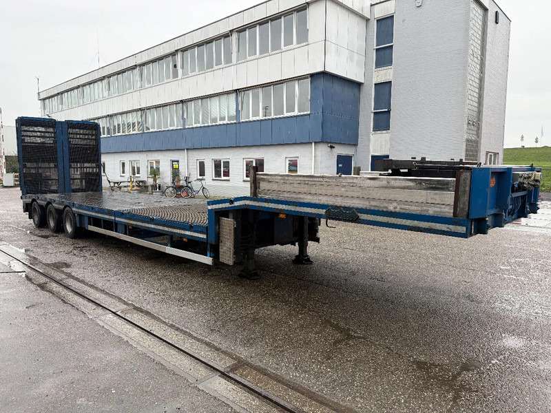 Nooteboom 3 AXLE FORCED STEERING,LIFTHING DECK, DUBBLE HYDRAULIC RAMPS, TUV TILL 05-2026 - 低装载半拖车:图5 Nooteboom 3 AXLE FORCED STEERING,LIFTHING DECK, DUBBLE HYDRAULIC RAMPS, TUV TILL 05-2026 - 低装载半拖车:图5