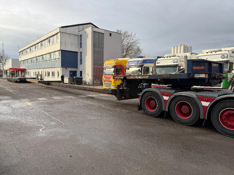 Nooteboom MC0 105-08V, 2 EXTENDABLE 12.35 + 12,05 8 AXLE, 2 LIFT AXLES, 7 AXLE STEERING, REMOTE CONTROLE - 低装载半拖车:图1 Nooteboom MC0 105-08V, 2 EXTENDABLE 12.35 + 12,05 8 AXLE, 2 LIFT AXLES, 7 AXLE STEERING, REMOTE CONTROLE - 低装载半拖车:图1