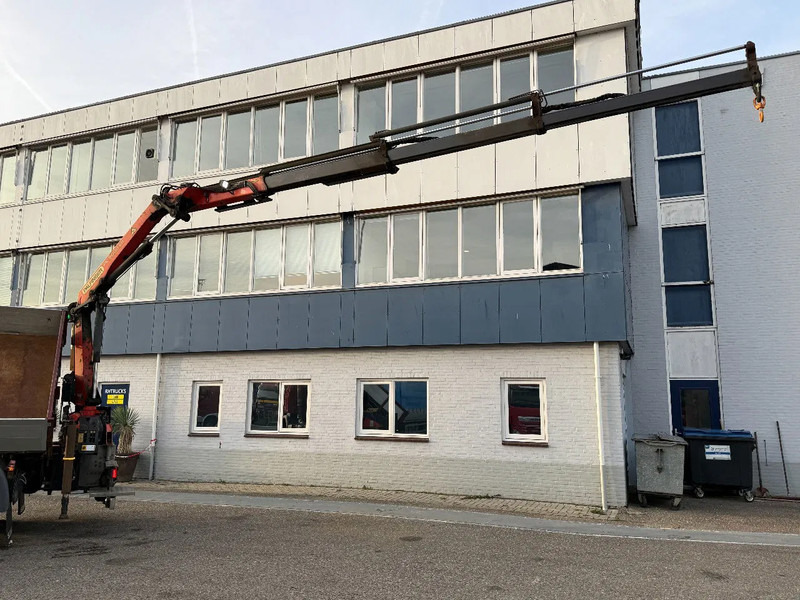 Scania G370 4X4 EURO 6 + 3-SIDE TIPPER + PALFINGER PK9002 + REMOTE - 起重车:图4 Scania G370 4X4 EURO 6 + 3-SIDE TIPPER + PALFINGER PK9002 + REMOTE - 起重车:图4