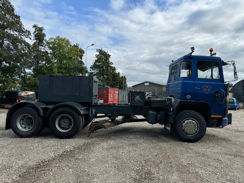 Scania LB141 V8 6X2 HUB REDUCTION - FULL STEEL SUSP. - MANUAL GEAR - 驾驶室底盘卡车:图4 Scania LB141 V8 6X2 HUB REDUCTION - FULL STEEL SUSP. - MANUAL GEAR - 驾驶室底盘卡车:图4