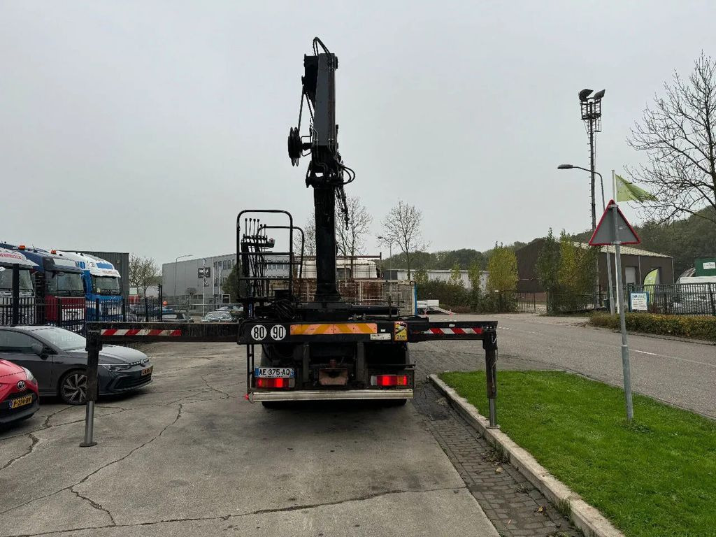 Scania P124-360 6X4 EURO 2 HIAB 200 C-5 ALL 2000 - 起重车, 栏板式/ 平板卡车:图5 Scania P124-360 6X4 EURO 2 HIAB 200 C-5 ALL 2000 - 起重车, 栏板式/ 平板卡车:图5
