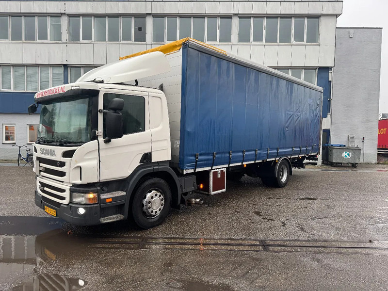 Scania P230 4X2 MANUAL + ZEPRO 2500 KG LIFT + REMOTE CONTROL - 侧帘卡车:图1 Scania P230 4X2 MANUAL + ZEPRO 2500 KG LIFT + REMOTE CONTROL - 侧帘卡车:图1