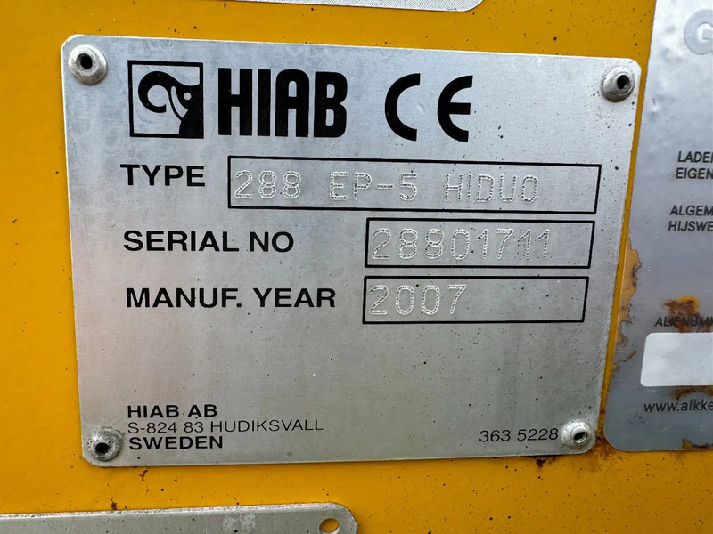 Scania P380 6X2 HIAB 288 + REMOTE CONTROL + PLATEAU - 起重车:图5 Scania P380 6X2 HIAB 288 + REMOTE CONTROL + PLATEAU - 起重车:图5