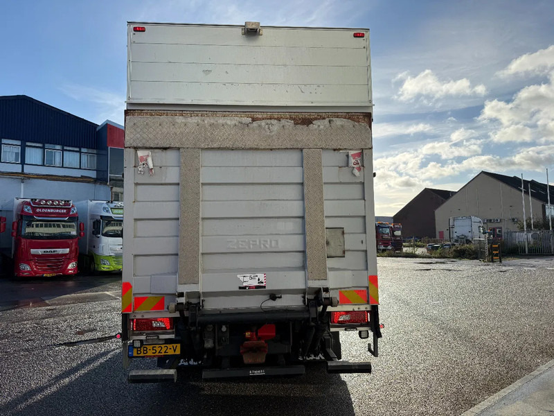 Scania P450 6X2 EURO 6 NGS 2500 KG ZEPRO LOAD LIFT - 侧帘卡车:图5 Scania P450 6X2 EURO 6 NGS 2500 KG ZEPRO LOAD LIFT - 侧帘卡车:图5