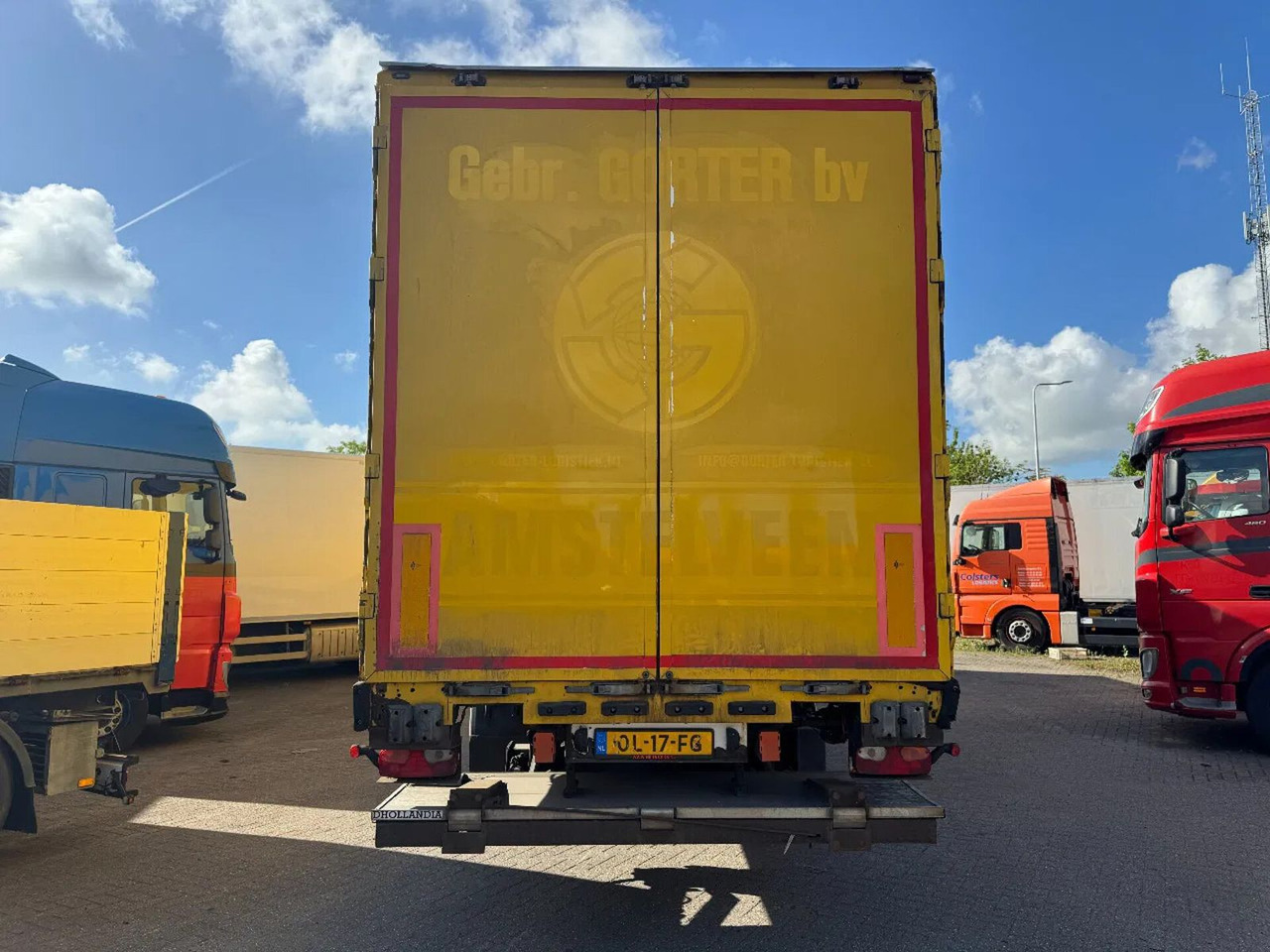 System Trailer TFSH 18 TRPLY - 2 AXLE SAF + STEE - 封闭厢式半拖车:图3 System Trailer TFSH 18 TRPLY - 2 AXLE SAF + STEE - 封闭厢式半拖车:图3