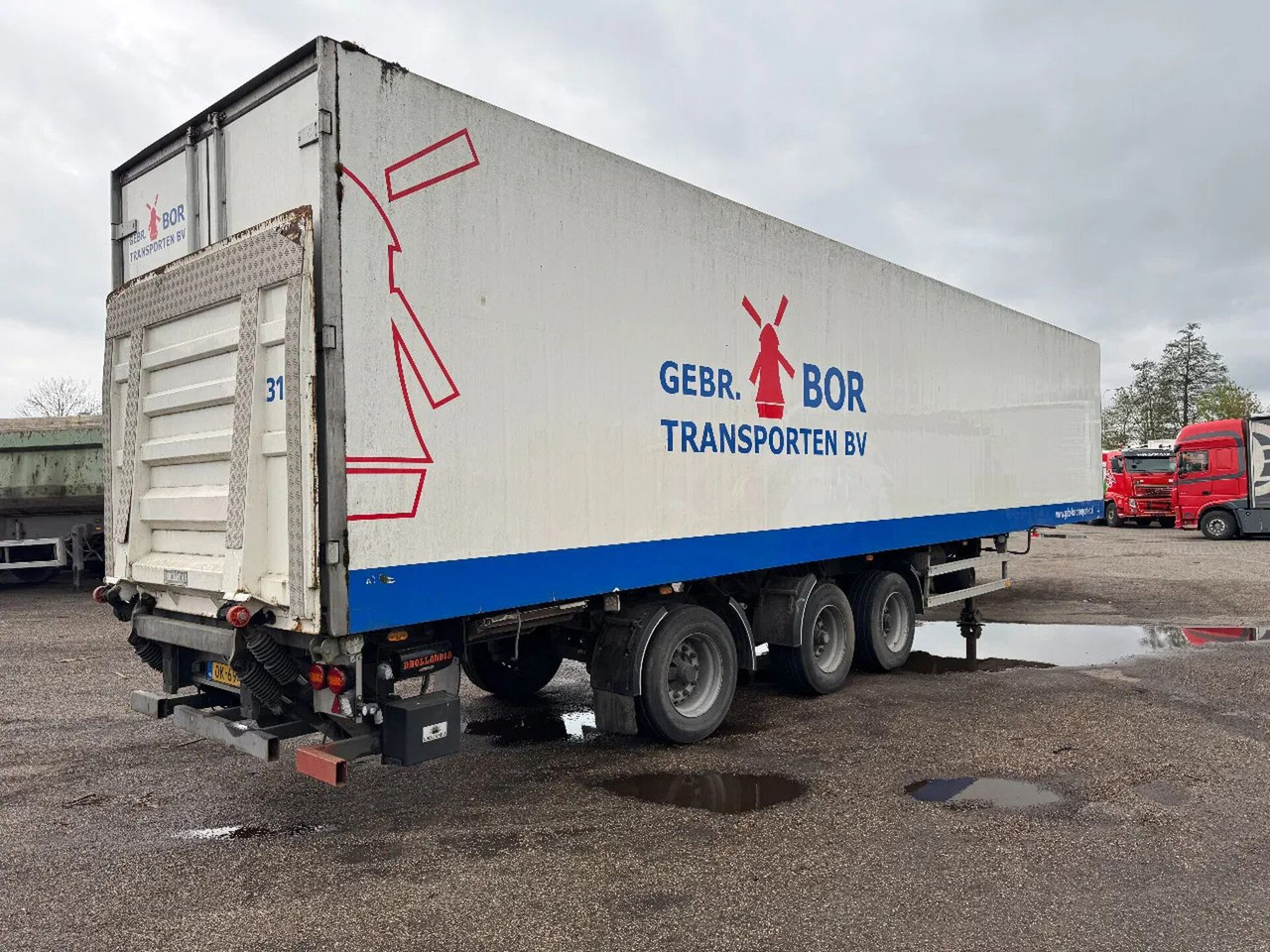 Van Eck UT 3B CARRIER VECTOR 1850 + DHOLLANDIA LIFT 2500 - 冷藏半拖车:图4 Van Eck UT 3B CARRIER VECTOR 1850 + DHOLLANDIA LIFT 2500 - 冷藏半拖车:图4