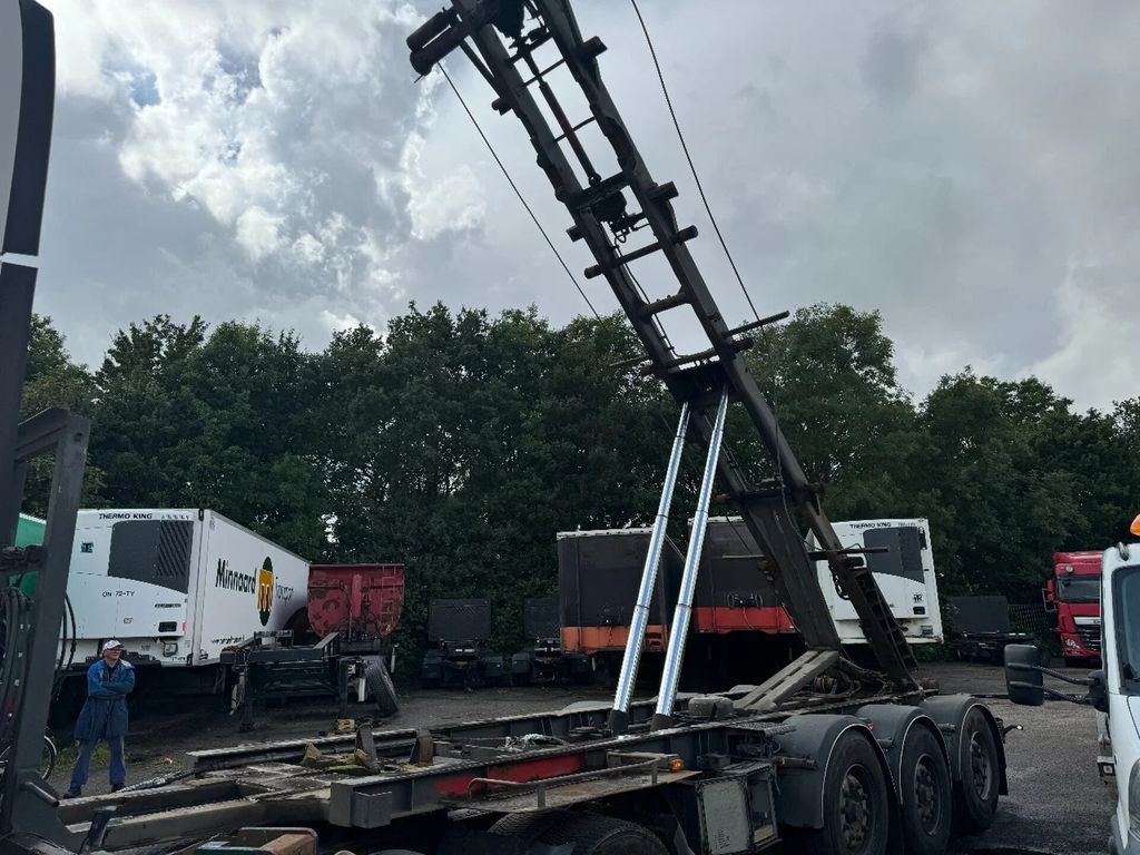 Vanhool CABLE AND KIPPING SYSTEM 3X BPW AXLE FRONT LIFTI - 集装箱运输车/ 可拆卸车身的半拖车:图5 Vanhool CABLE AND KIPPING SYSTEM 3X BPW AXLE FRONT LIFTI - 集装箱运输车/ 可拆卸车身的半拖车:图5