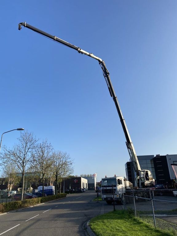 Volvo F 12 8X4 + CORMACH 87000 CRANE - 8.642 HOURS - 起重车:图3 Volvo F 12 8X4 + CORMACH 87000 CRANE - 8.642 HOURS - 起重车:图3