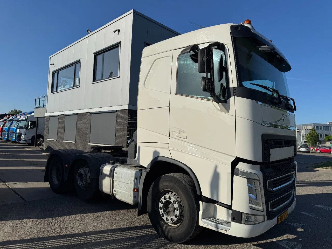 Volvo FH 460 6X2 - EURO 6 + LIFTING AXLE - 牵引车:图3 Volvo FH 460 6X2 - EURO 6 + LIFTING AXLE - 牵引车:图3