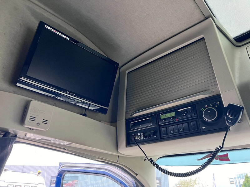 吊钩升降车 Volvo FH 500 8X2 EURO 6 + PALFINGER T22 HOOKLIFT:图19 吊钩升降车 Volvo FH 500 8X2 EURO 6 + PALFINGER T22 HOOKLIFT:图19